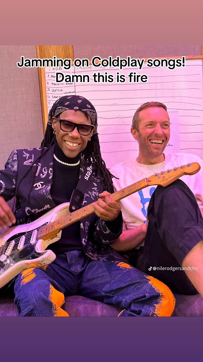 🚨‼️ Nile Rodgers spoiling some likely Moon Music titles:

Man in the Moon
Moon Music
Good Fee(ling?)
Jupiter (with incomprehensible writing in brackets)

via nilerodgersandchic on TikTok