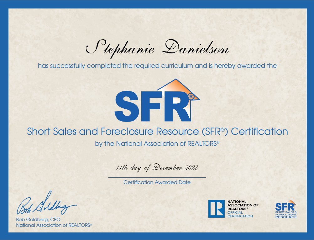 Stephanie just earned her Short Sales and Foreclosure Resource Certification!  If you know of anyone who is facing foreclosure, please contact us.  Stephanie can be reached at 612-242-8747 or stephanie@acgproperty.com

#shortsaleexpert #avoidforeclosure #acuitygroup