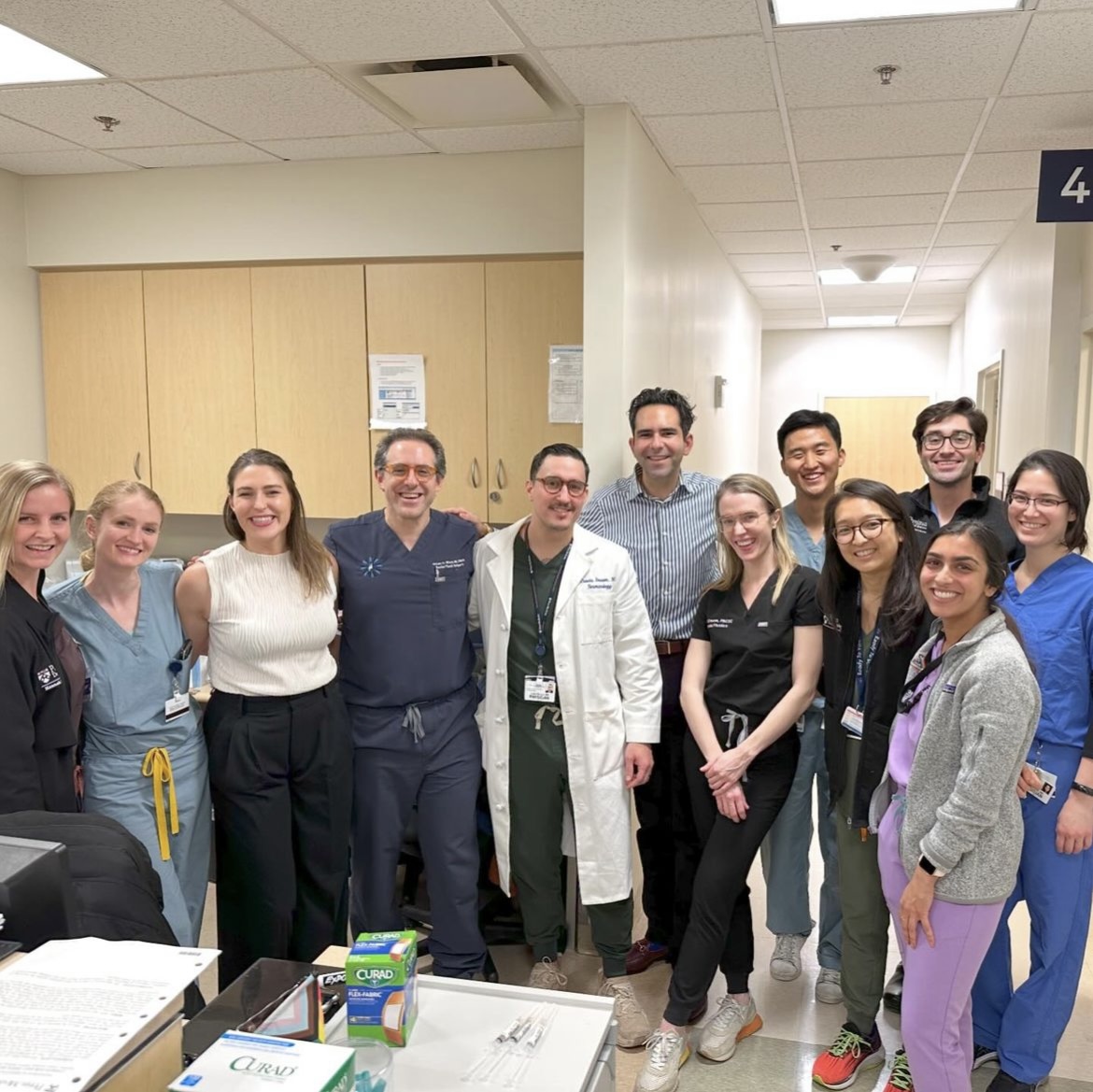 Penn_ENT's tweet image. Recently, Penn ENT residents got to experience the first ever multidisciplinary gender affirming injectables clinic. We thank Dr. Bloom and Dr. Mollanazar for their vision and making this clinic such a success. 👏

#genderaffirmation #residency #teachingtuesday