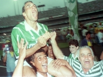 Paulistão on X: QUANDO SURGE O ALVIVERDE IMPONENTE! 🏆 PALMEIRAS, CAMPEÃO  DO PAULISTÃO SICREDI 2022! #ChoqueReiFinal #FutebolPaulista #Paulistao22   / X