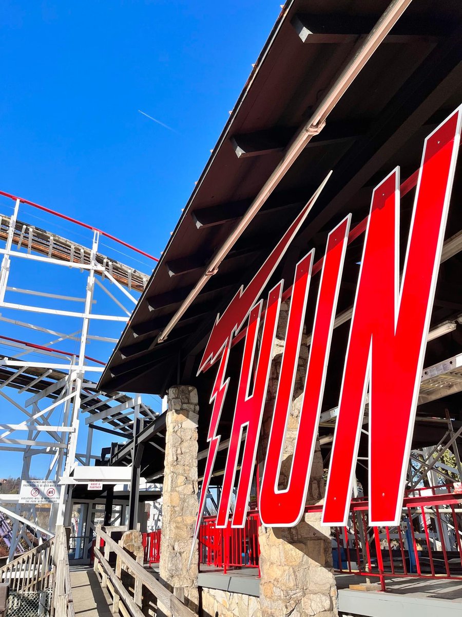 Kenny_Kangaroo's tweet photo. ⚡ An ELECTRIFYING restoration ⚡
While you're trimming the tree, we're trimming the TBolt letters! For many years, the Thunderbolt's big red letters had a white outline to help them pop. Now, the original look is coming back with the letters fully restored for the 2024 Season! https://t.co/YSNavZWHiD
