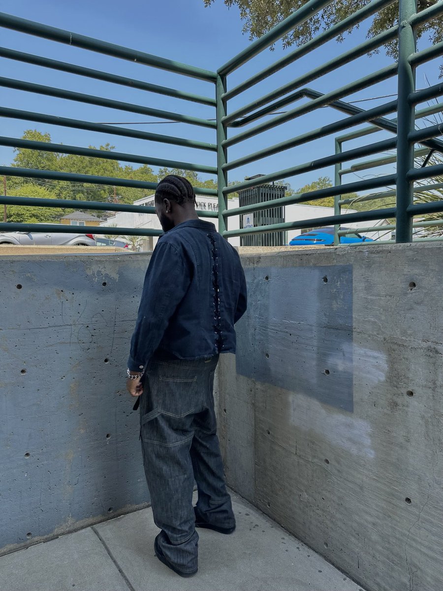 TMobuse's tweet image. All in due time