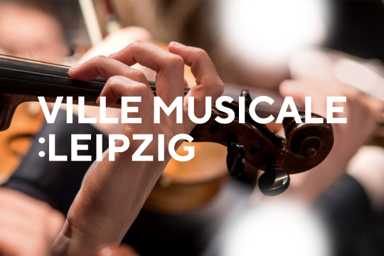 La ville musicale Leipzig n'a pas seulement une grande histoire musicale, elle vit sa tradition et enchante les passionnés de musique classique avec ses prestigieux festivals et un calendrier musical impressionnant.

shorturl.at/abCR2