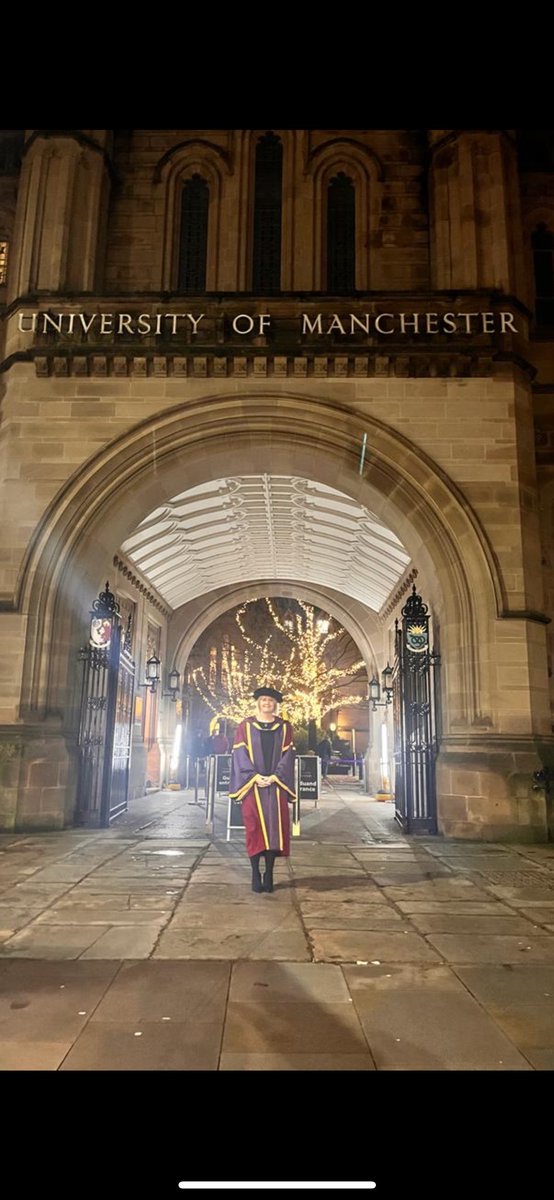 Such a lovely evening 👩‍🎓 #twittereps