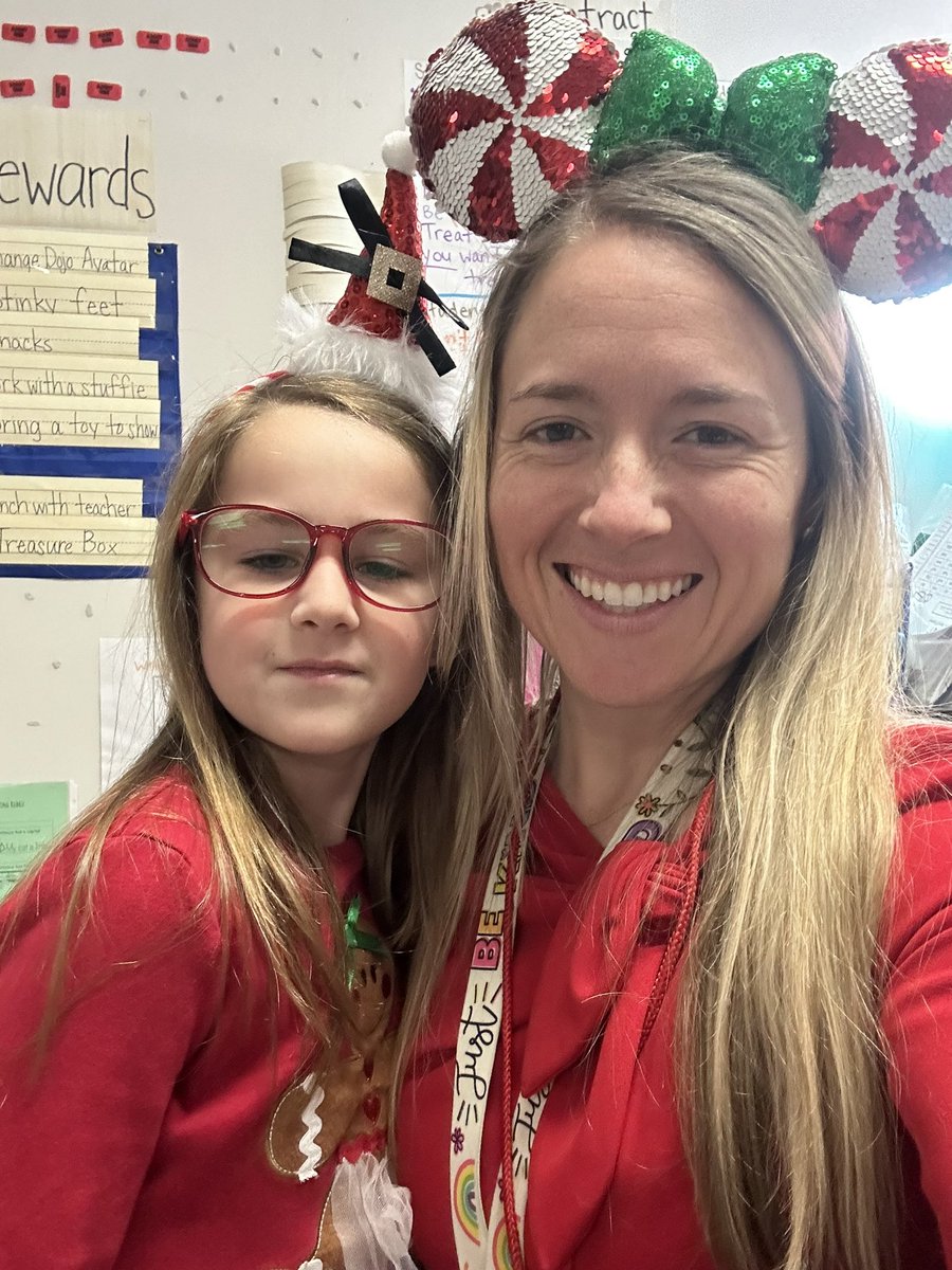 Ms. Drake's Class (@celishad) on Twitter photo Winter happenings 🍫☃️Our elf, Icicle, startled us in his hiding 😂
@weselementary <a href="/MagnoliaISD/">Magnolia ISD</a> Winter happenings 🍫☃️Our elf, Icicle, startled us in his hiding 😂
@weselementary <a href="/MagnoliaISD/">Magnolia ISD</a>