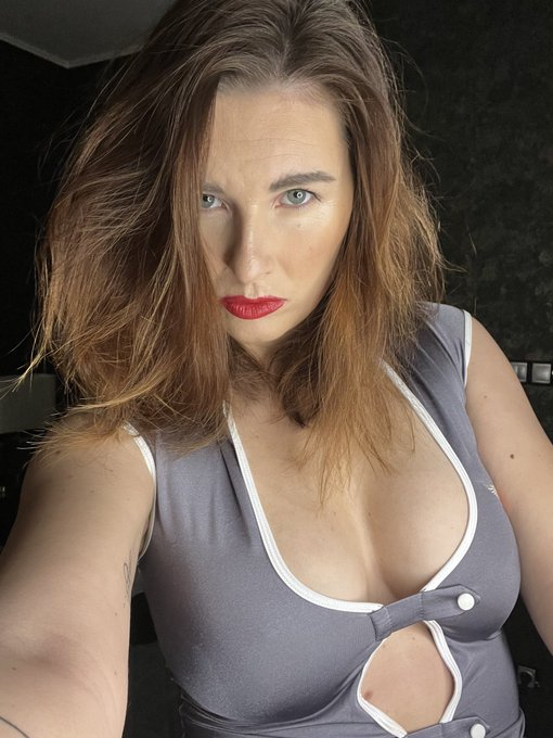 Let&rsquo;s go to my https://t.co/Um2Mn2otZK 🫶🏽 https://t.co/PPntMAOMxj