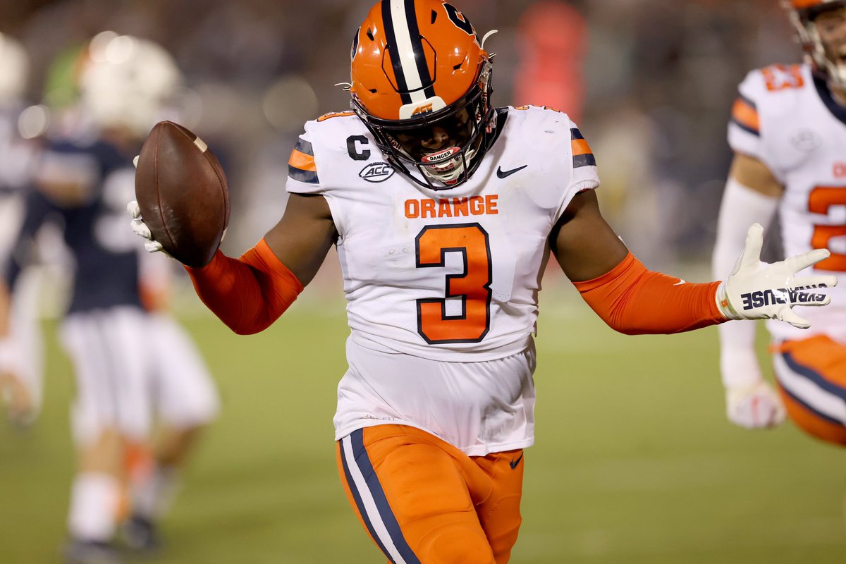 Vernon Allen III (@1vernonn) on Twitter photo Blessed to receive an offer from Syracuse University! #goorange๐ <a href="/CityCollegeFB/">Baltimore City College Football</a> <a href="/JonPerry14/">Jon Perry</a> <a href="/CoachQWR/">Coach Q</a> <a href="/CoachDRedd/">Devin Redd</a> <a href="/RivalsFriedman/">Adam Friedman</a> <a href="/BrianDohn247/">BrianDohn247</a> Blessed to receive an offer from Syracuse University! #goorange๐ <a href="/CityCollegeFB/">Baltimore City College Football</a> <a href="/JonPerry14/">Jon Perry</a> <a href="/CoachQWR/">Coach Q</a> <a href="/CoachDRedd/">Devin Redd</a> <a href="/RivalsFriedman/">Adam Friedman</a> <a href="/BrianDohn247/">BrianDohn247</a>