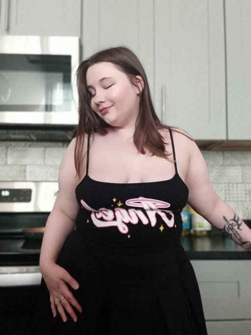 I just loved this photoshoot with this outfit 😩 #nsfwtwt https://t.co/v2PusX7vZC<a href="/tag/nsfwtwt"class="tags"><span>#nsfwtwt</span></a>