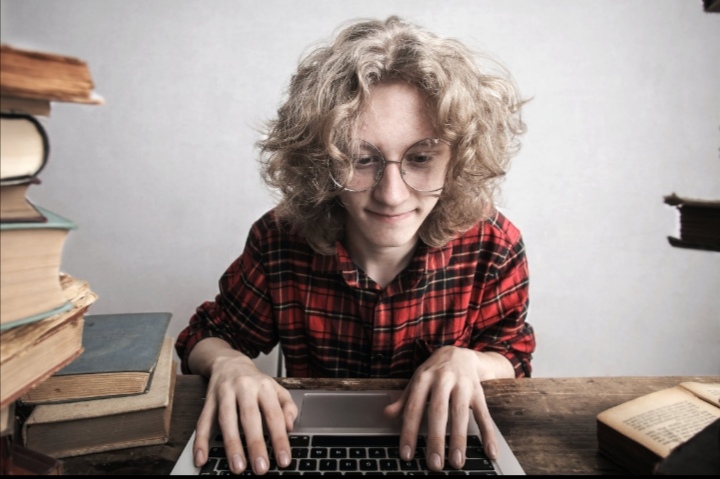 EmmanuelFr22111's tweet image. Hmu for top notch essays.
#simnet
#originalcontent
#qualityguaranteed
#zeroplagiarism
#bestprices
#topresults
#Asu
#pvamu
#ssu
#ASUTwitter
#GramFam
#essay
#Researchpaper #maylor #statistics #math #LoveIsland
#Aftersun #mal #Ziam