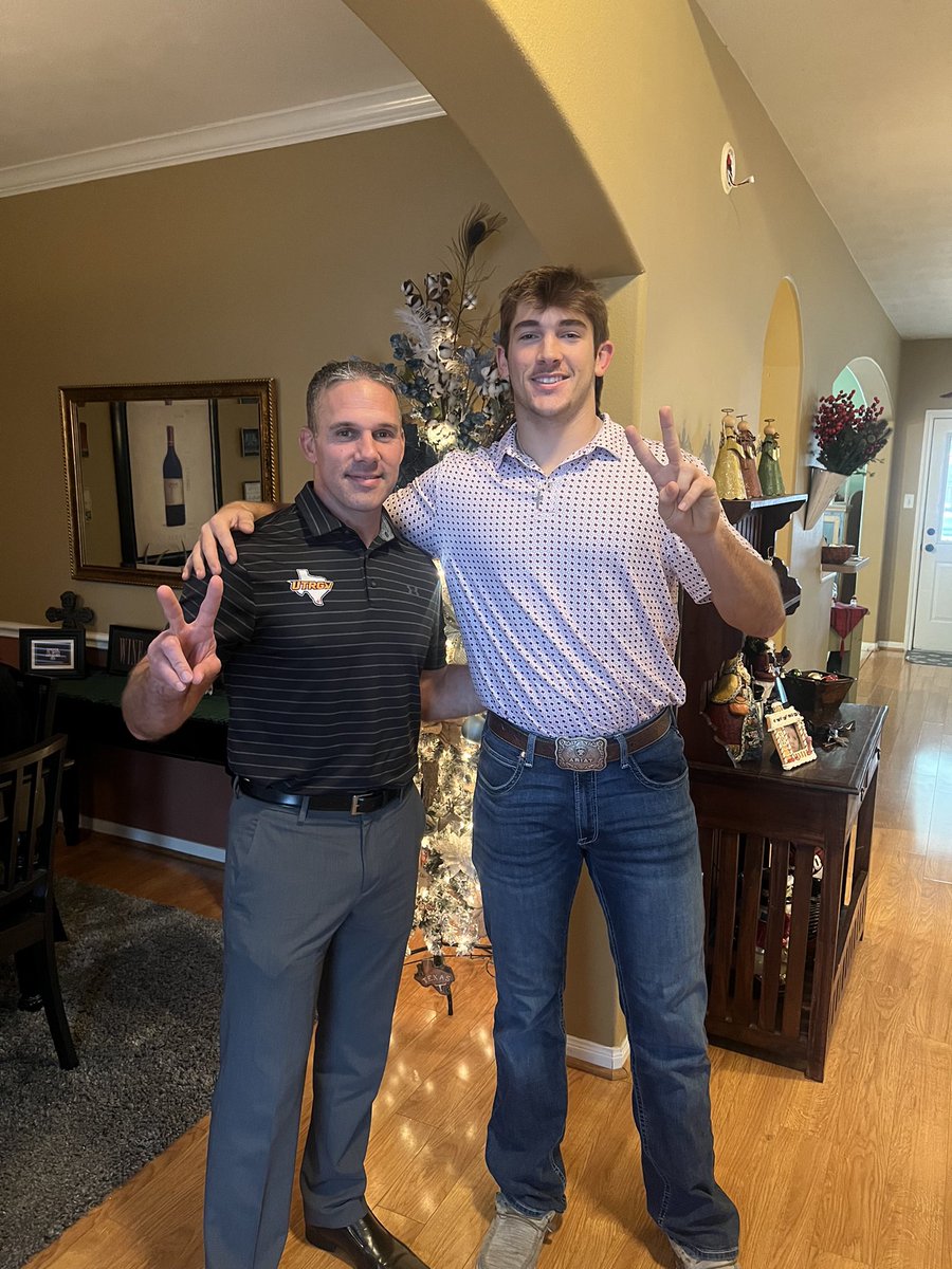 Hayden Winsor (@hayden_winsor2) on Twitter photo #AGTG After a great home visit from <a href="/CoachTBush/">Travis Bush</a> I am blessed to say I have received my first D1 offer (PWO) from <a href="/UTRGVFootball/">UTRGV Football</a>
<a href="/Prep2Play/">PrepStar Texas</a> <a href="/Football_TMHS/">TMHS Football</a> <a href="/SamParker3271/">Sam Parker</a> <a href="/CoachWiesmann/">Coach Wiesmann</a> <a href="/Bryan_Hornsby/">Bryan Hornsby</a> #AGTG After a great home visit from <a href="/CoachTBush/">Travis Bush</a> I am blessed to say I have received my first D1 offer (PWO) from <a href="/UTRGVFootball/">UTRGV Football</a>
<a href="/Prep2Play/">PrepStar Texas</a> <a href="/Football_TMHS/">TMHS Football</a> <a href="/SamParker3271/">Sam Parker</a> <a href="/CoachWiesmann/">Coach Wiesmann</a> <a href="/Bryan_Hornsby/">Bryan Hornsby</a>