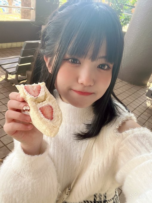 Twitterのコスプレ画像16