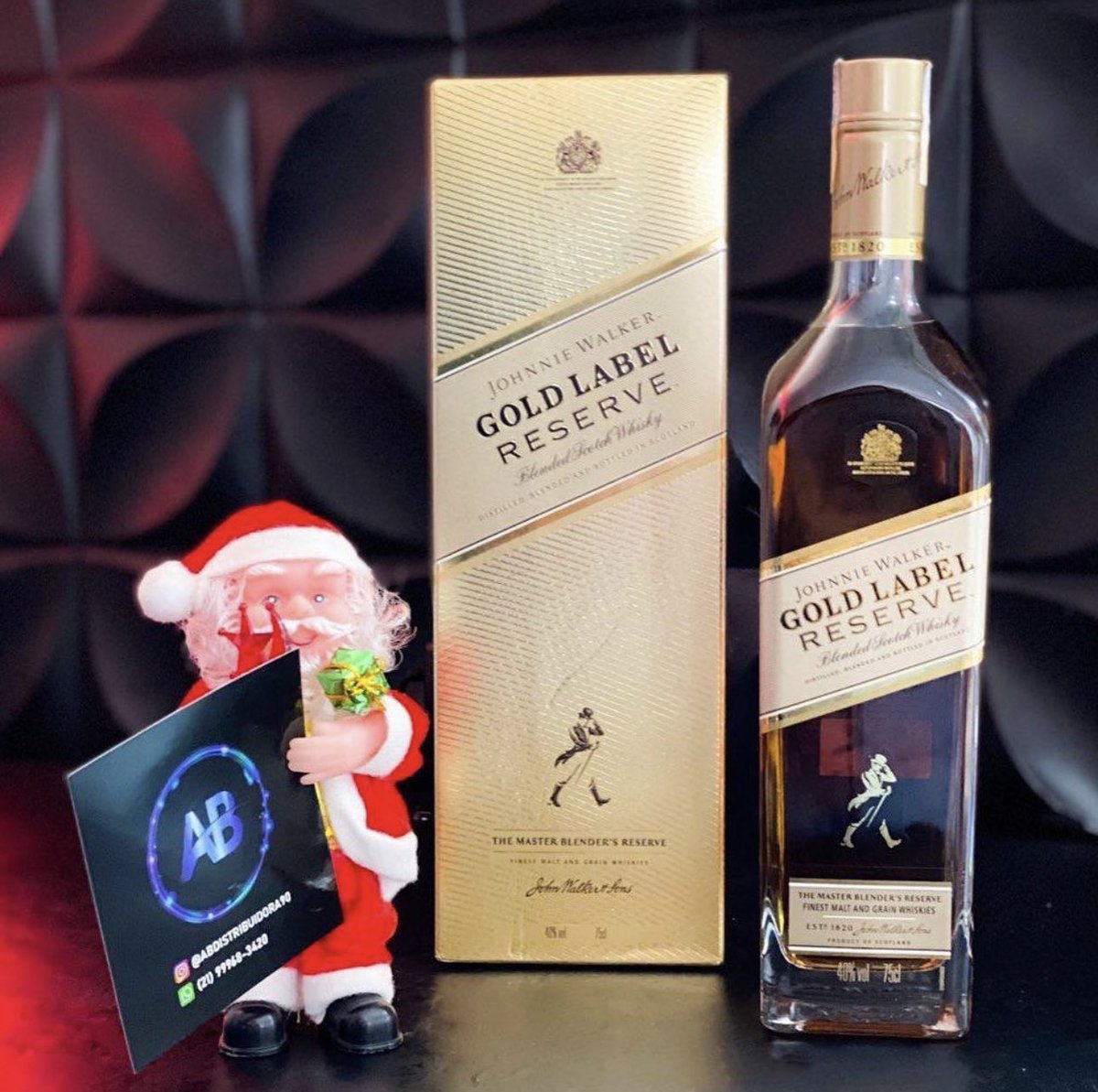 Natal cada vez mais próximo e a pergunta é: Já tá com estoque dos drinks ou presente pra quem você ama? 🎁 🎅🏼 🎄 🥂 🥃 🆎
.
.
.
#natal #festa #riodejaneiro #rj #penha #olaria #drinks #destilados #drink #bebidas #bebidasalcoolicas #whisky #gin #vodka #energetico
