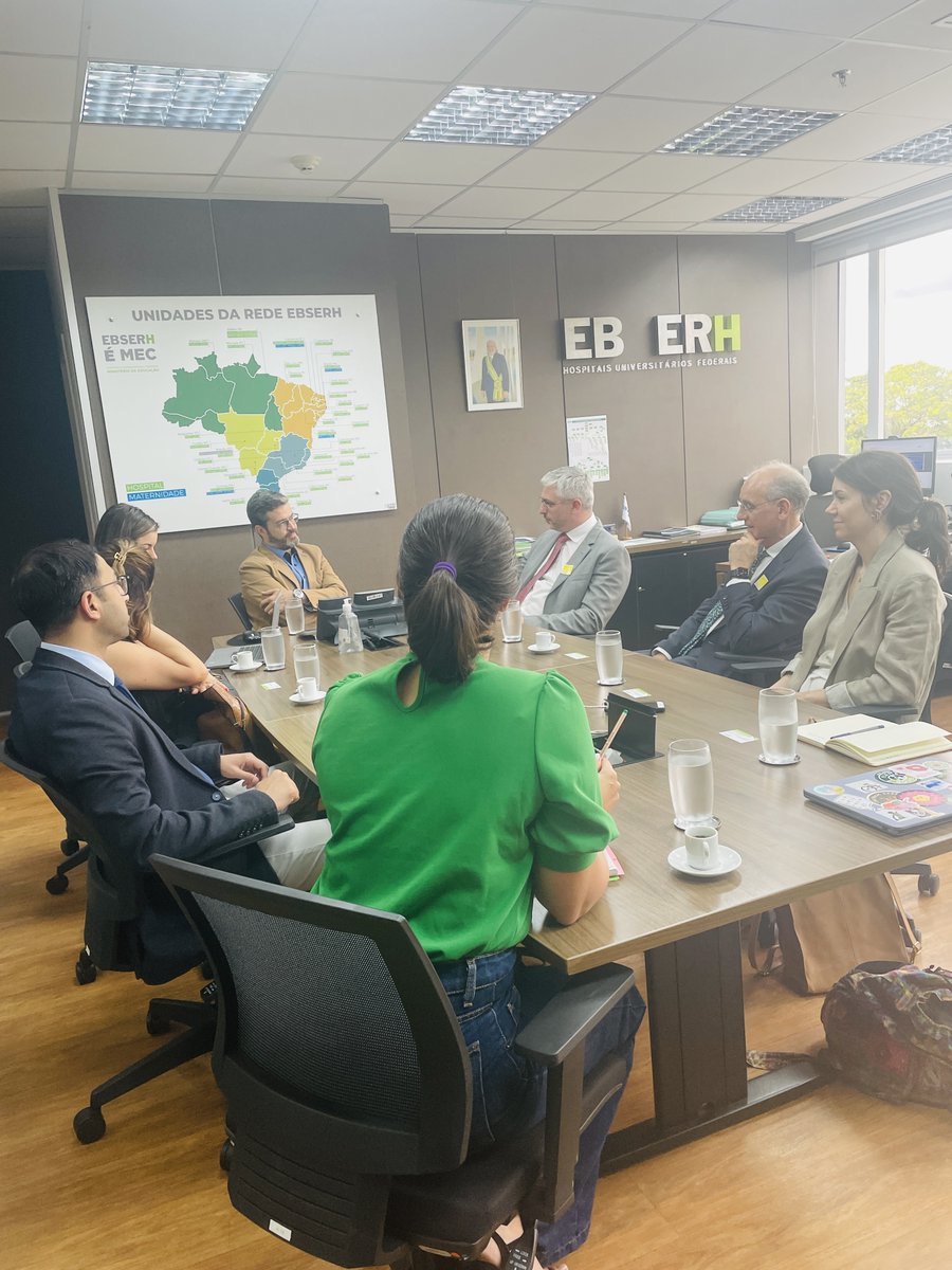 Today we visited @Ebserh_Gov to learn more about the Brazilian health system and integration of the federal university hospitals. A huge undertaking with significant challenges and opportunities. Thank you to the team for hosting us! #HealthSystems @RifatAtun