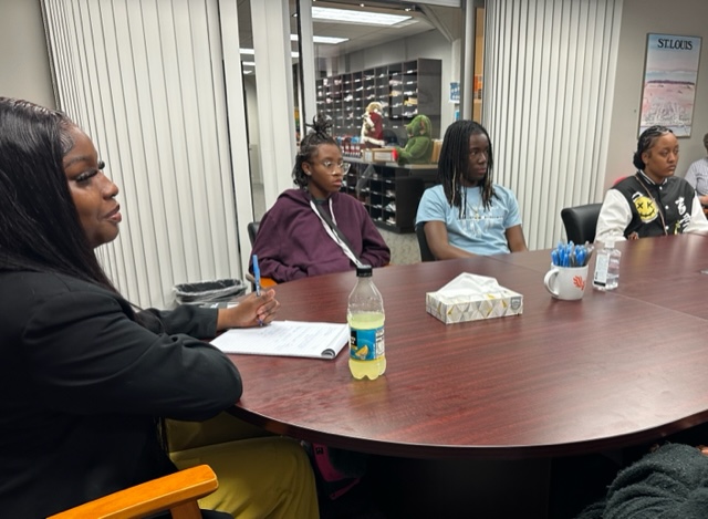 Confluence Academies (@confluence_acad) on Twitter photo Thank you to <a href="/preciousb_stl/">Precious Barry</a> for leading a powerful discussion with our Student Gun Safety Panel. The panel is made up of students from GCAA and CPA who are working to create a more supportive and safe environment for their peers. Thank you to <a href="/preciousb_stl/">Precious Barry</a> for leading a powerful discussion with our Student Gun Safety Panel. The panel is made up of students from GCAA and CPA who are working to create a more supportive and safe environment for their peers.