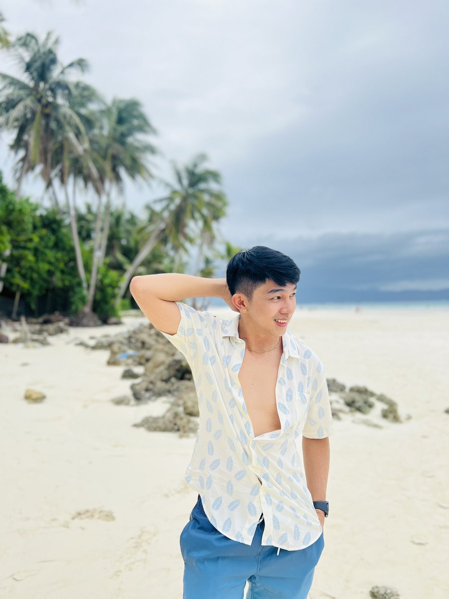 I’d come to a realization in my life that happiness doesn’t come from other people. It should be within ourselves. #igerspinoy #grammerph #grammersph #grammersphilippines #phinstagram #phinstacom #igphotography #gwapo #gwapongpinoy
#gwapongpinoysofficial #igtravel #igtraveller