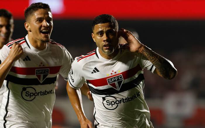 as ruas jamais irá esquecer desses dois homens 👇
