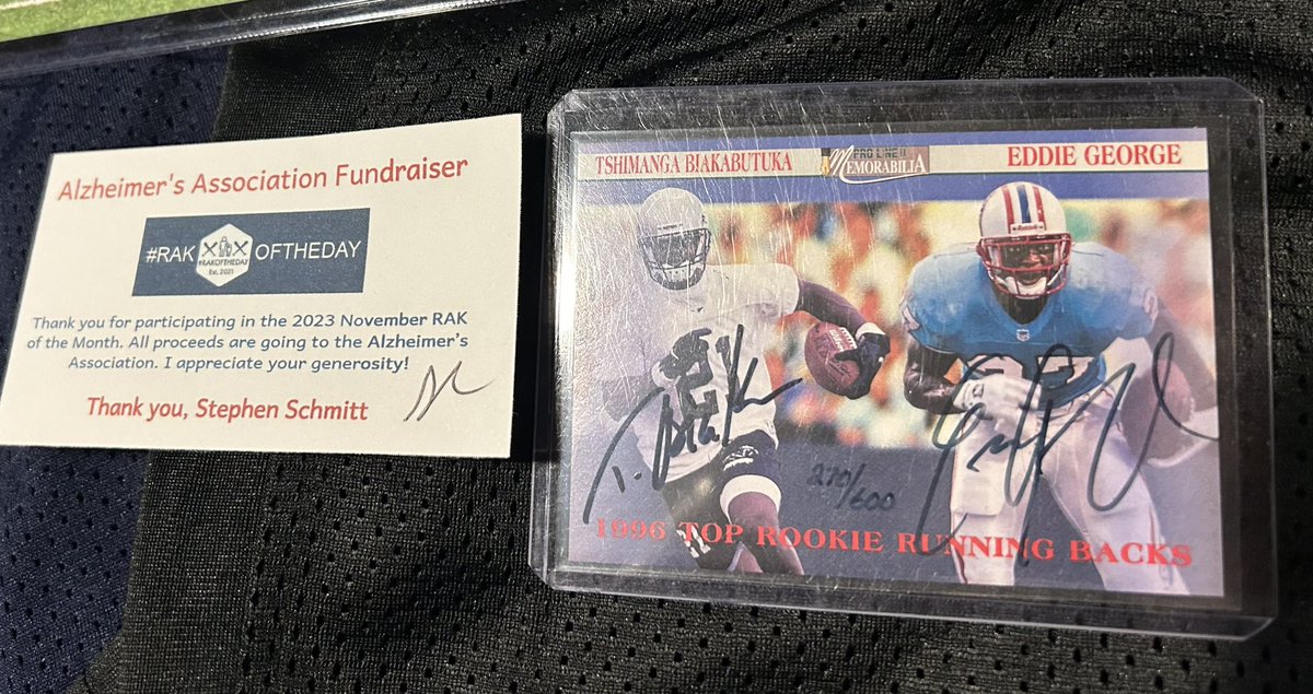 How about this freaking mail day from my guy @gingersnap4004 this is one I try to support every year since I know it is close to his heart and I hit big! #fuckalzheimers #RAKoftheday thank you bro!