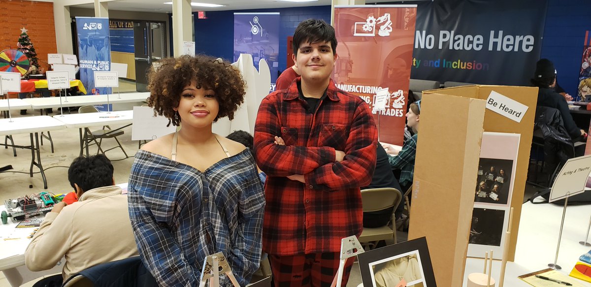 Shout Out to all who participated in today's Winter Spirit Week theme of "Channel your Flannel!"
⁣
The Spirit Week is a fun way to have school spirit as we work up to Final Exams.
⁣
Wednesday's theme is "Candy Cane Lane," so bring your best red, white, green, or rainbow outfits
