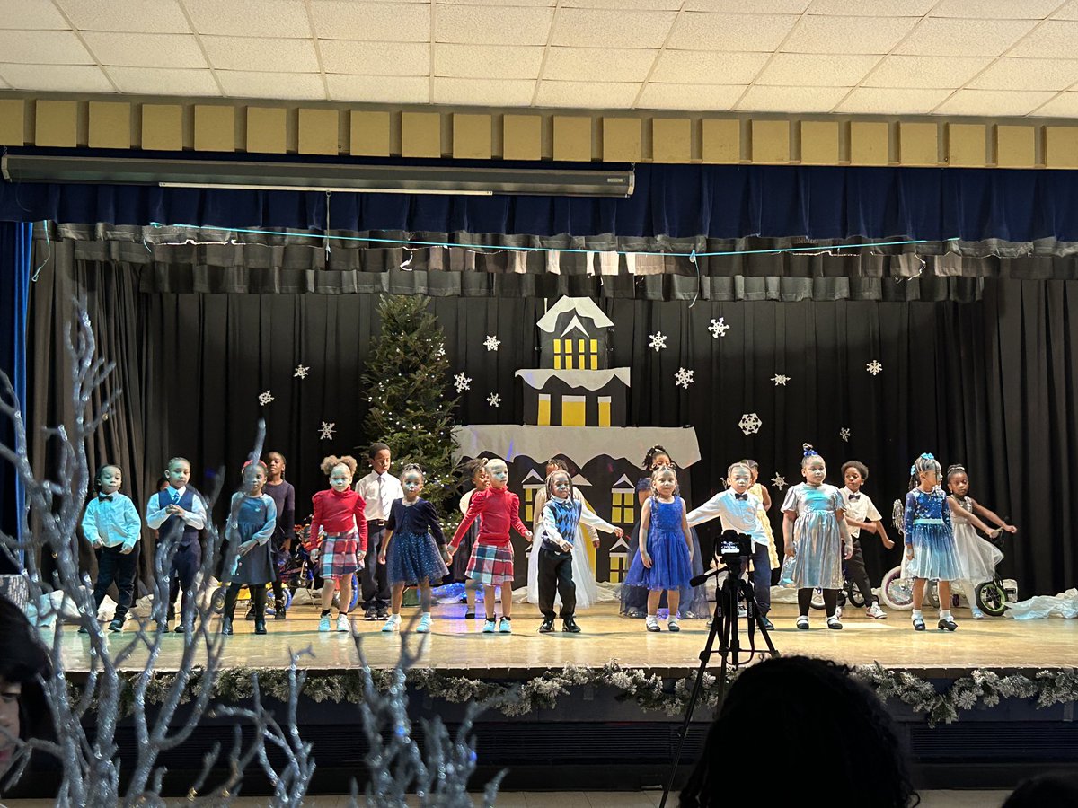 Congratulations to the staff and students of Redan ES for creating a magical wonderland!