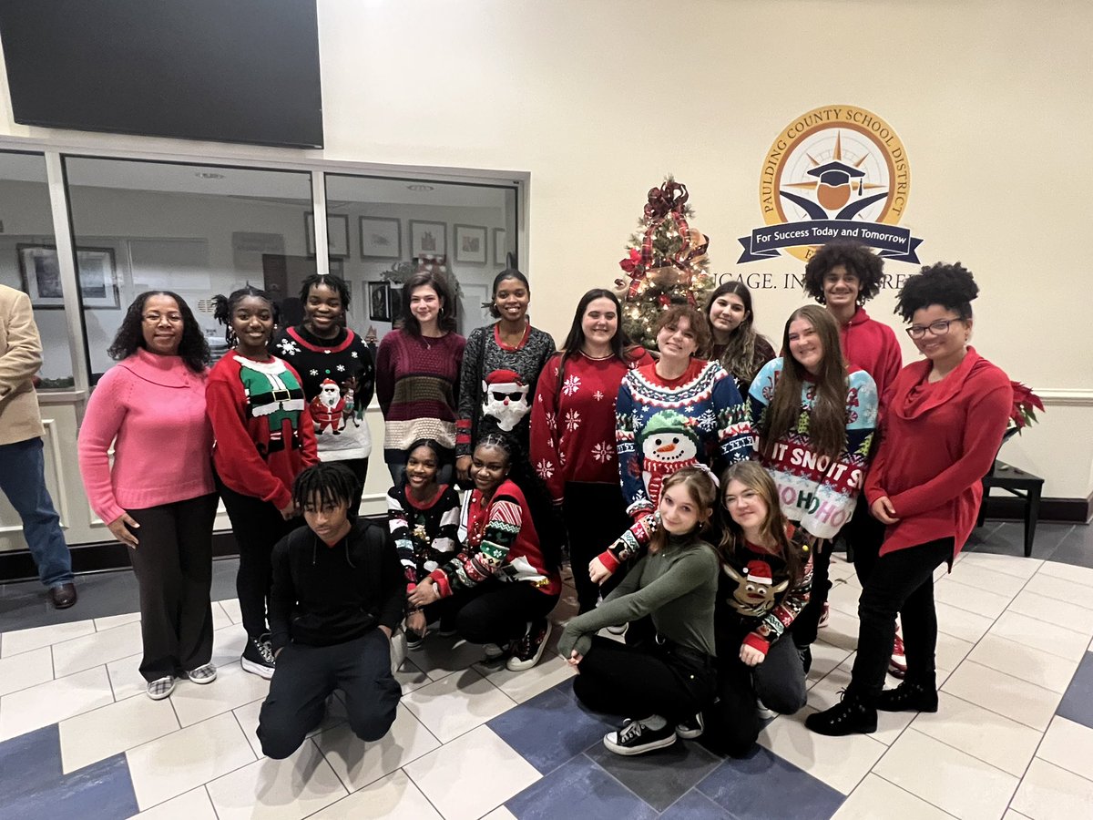Katie Anderson (@katiepcsd) on Twitter photo Such fun having the show choir from North come out and bring some holiday cheer to our Board meeting tonight! <a href="/nphswolfpack/">North Paulding High School</a> <a href="/NorthAD_Dyer/">Dr. Ryan Dyer</a> <a href="/pauldingboe/">Paulding County School District</a>
#PauldingFineArts Such fun having the show choir from North come out and bring some holiday cheer to our Board meeting tonight! <a href="/nphswolfpack/">North Paulding High School</a> <a href="/NorthAD_Dyer/">Dr. Ryan Dyer</a> <a href="/pauldingboe/">Paulding County School District</a>
#PauldingFineArts