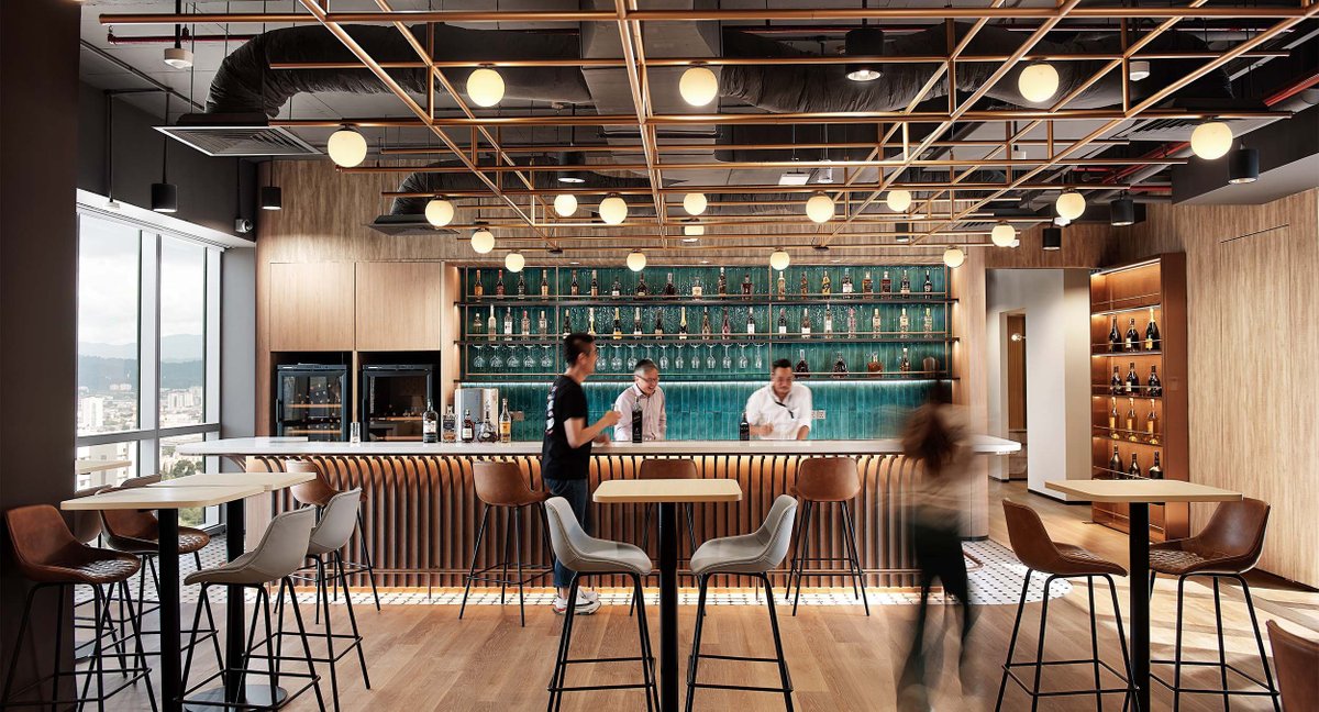 mmoserassociate's tweet image. Creating an immersive brand journey to spark creativity – learn more about how we supported collaboration and business efficiency for @MoetHennessy in Kuala Lumpur: hubs.la/Q02cWqbK0 

#BrandExperience #FlexibleDesign