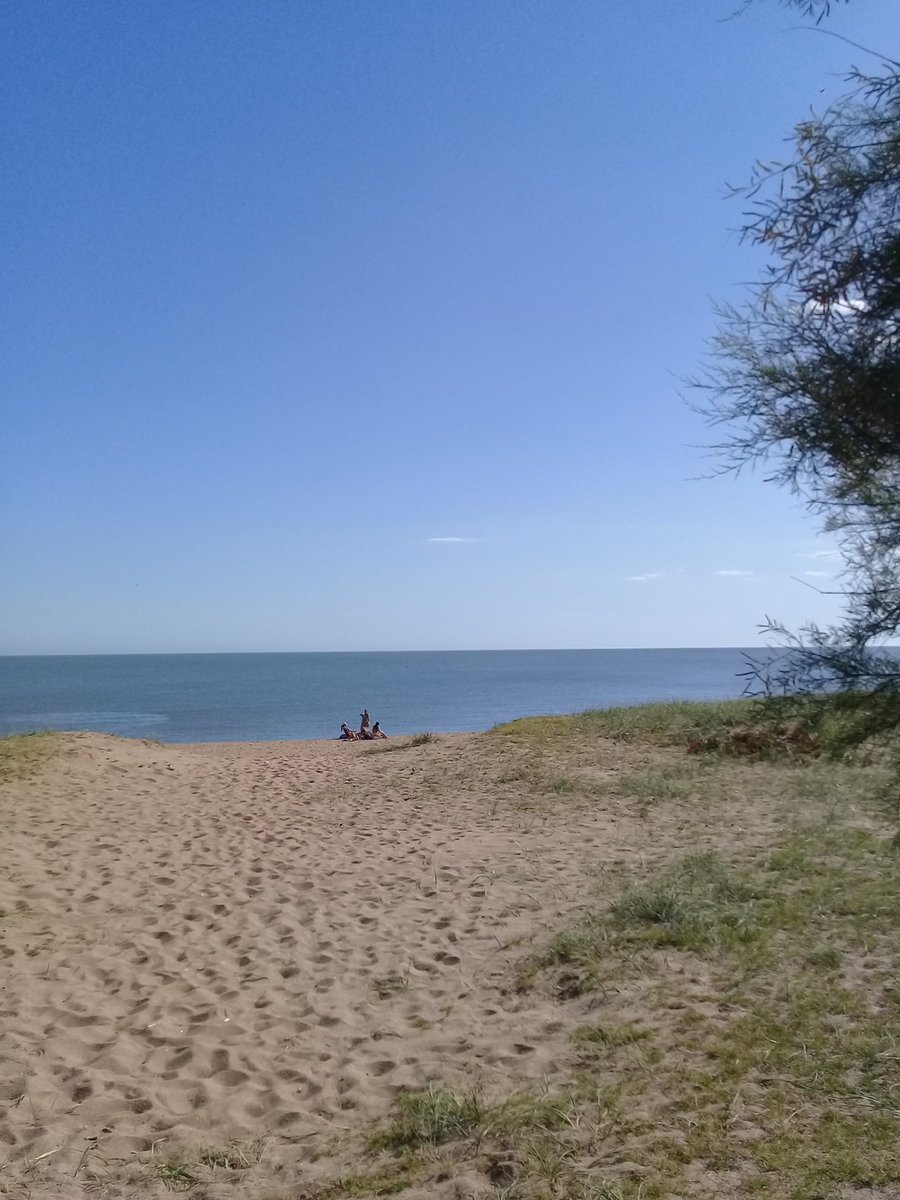 williamsBalderr's tweet photo. #puntadeleste 🇺🇾, disfrutable como siempre 🏝🌞🌊🙌😊 https://t.co/75aEsxLZSy
