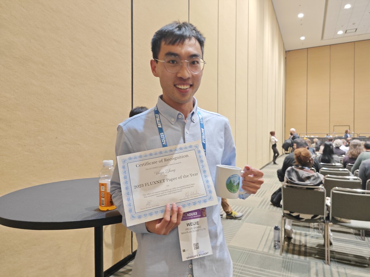 weijie zhang (@weijiezhang15) on Twitter photo A very exciting moment in #AGU23. Was supursied to get the award of '2023 FLUXNET Paper of the Year'!
Many thanks to the FLUXNET community council, advisors(Martin, Jake @JacobnelsoJun, Diego <a href="/HCEL_Ghent/">H-CEL Ghent</a>, Rafa <a href="/RafaPoyatos/">Rafael Poyatos</a>, Markus <a href="/Reichstein_BGC/">Markus Reichstein</a>), ... A very exciting moment in #AGU23. Was supursied to get the award of '2023 FLUXNET Paper of the Year'!
Many thanks to the FLUXNET community council, advisors(Martin, Jake @JacobnelsoJun, Diego <a href="/HCEL_Ghent/">H-CEL Ghent</a>, Rafa <a href="/RafaPoyatos/">Rafael Poyatos</a>, Markus <a href="/Reichstein_BGC/">Markus Reichstein</a>), ...