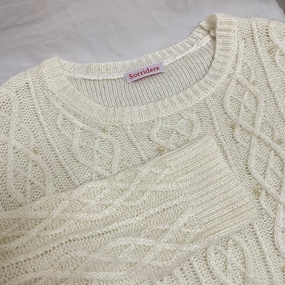 tynsgrl's tweet photo. 💥Sale : 70 บาท 💥 ไหมพรมSorridere ดีเทลไข่มุก
Size S-m 
รอบอกถึง 40" / ตำหนิ : -

#เสื้อผ้ามือสอง #มือสอง #เสื้อผ้ามือสองราคาถูก #เสื้อผ้ามือสองสภาพนางฟ้า #เสื้อผ้ามือสองสภาพดี https://t.co/U7lckhuRBe
