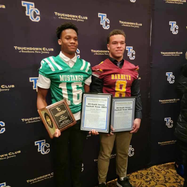 Jayden Trace (@jayden20241911) on Twitter photo Great time tonight! Thank you to everyone who has supported me. And thank you <a href="/TDClubofSJ/">Touchdown Club of Southern New Jersey</a> for the recognition! <a href="/garyonuekwusi/">Gary Onuekwusi</a> <a href="/GARNETFOOTBALL/">Haddon Heights Football</a> <a href="/bluehenduff/">Sean Duff</a> <a href="/PaulPalmer_6/">Paul BooBoo Palmer (blue check)</a> Great time tonight! Thank you to everyone who has supported me. And thank you <a href="/TDClubofSJ/">Touchdown Club of Southern New Jersey</a> for the recognition! <a href="/garyonuekwusi/">Gary Onuekwusi</a> <a href="/GARNETFOOTBALL/">Haddon Heights Football</a> <a href="/bluehenduff/">Sean Duff</a> <a href="/PaulPalmer_6/">Paul BooBoo Palmer (blue check)</a>
