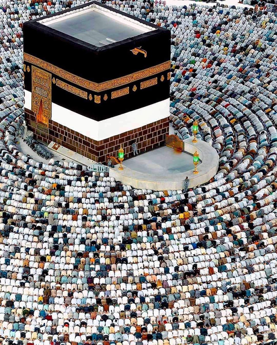 Never Skip Salah because&gt;&gt;

1. Fajr increases beauty.🌻
2. Zuhr increases income.🤲🏻
3. Asr improves health.💖
4. Maghrib releases tension.✨
5. Isha gives peaceful sleep.🌙

Tahajjud - Gives you the chance to meet ALLAH ﷻ, tell Him your Wishes and get Everything In’Sha’Allah