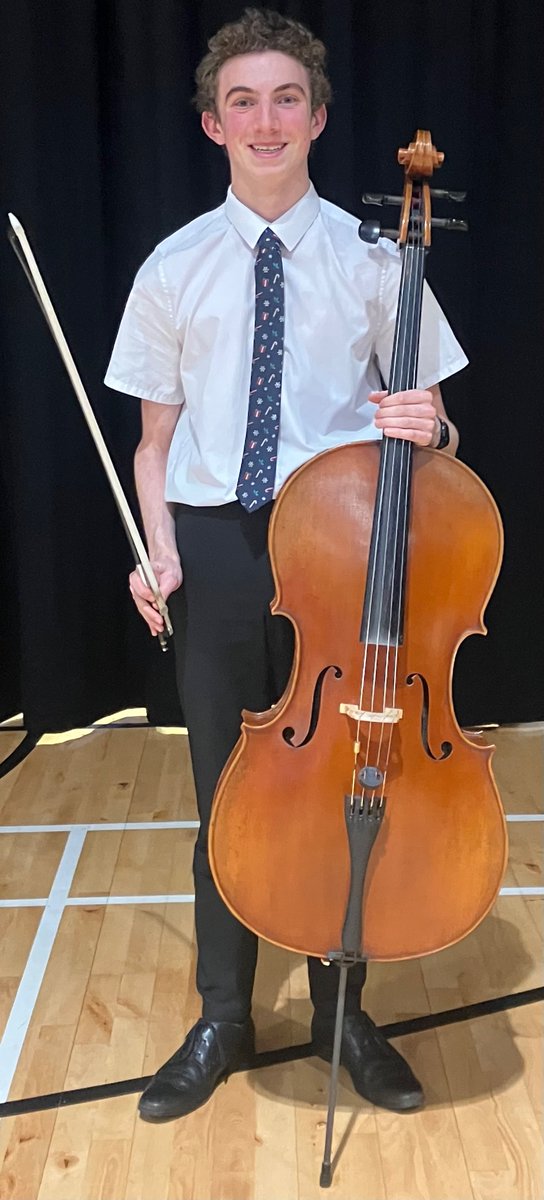 A huge congratulations to FS from Larbert High School, who achieved an amazing distinction in his grade 7 cello exam. Hard work really does pay off 👏