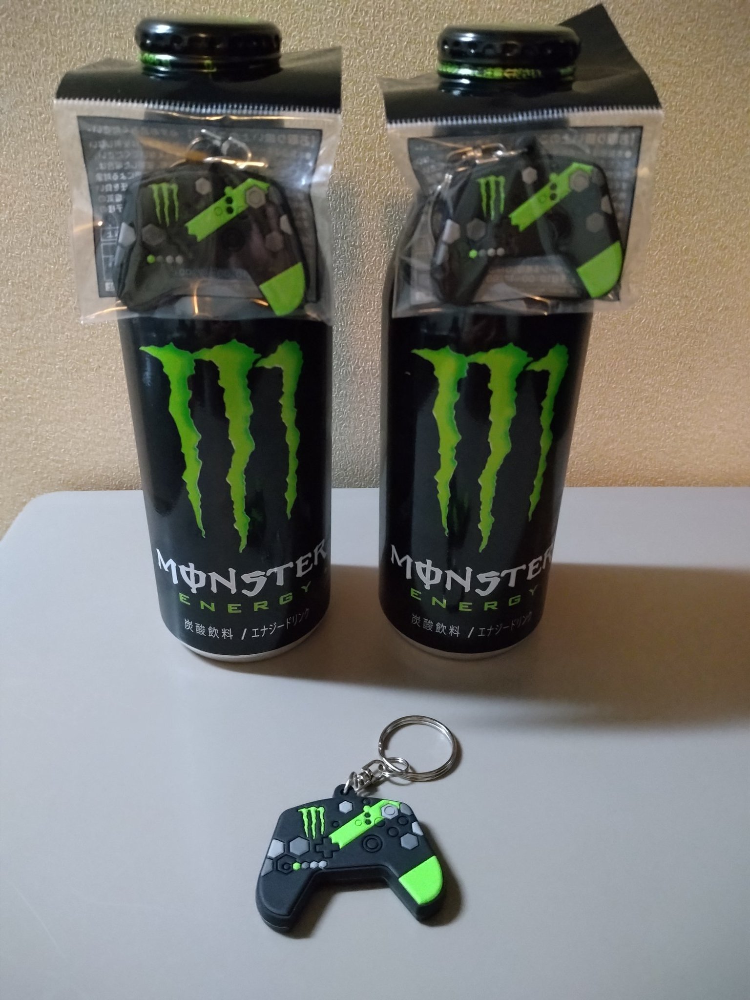 開店祝い みどモン (Mido MonsterEnergy Junky) on X:  キーホルダー・アクリルキーホルダー