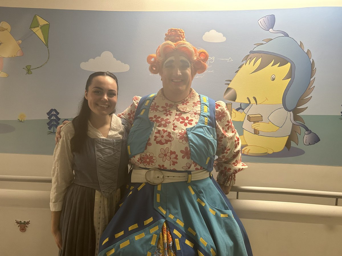 Thank you so much to Belle and Betty Bon-Bon from <a href="/ahttw/">Assembly Hall</a> Beauty and the Beast pantomime for coming to spread festive cheer &amp; smiles on our children’s wards last night. You certainly managed to prove that laughter is the best medicine! You can catch them on stage until 31 December