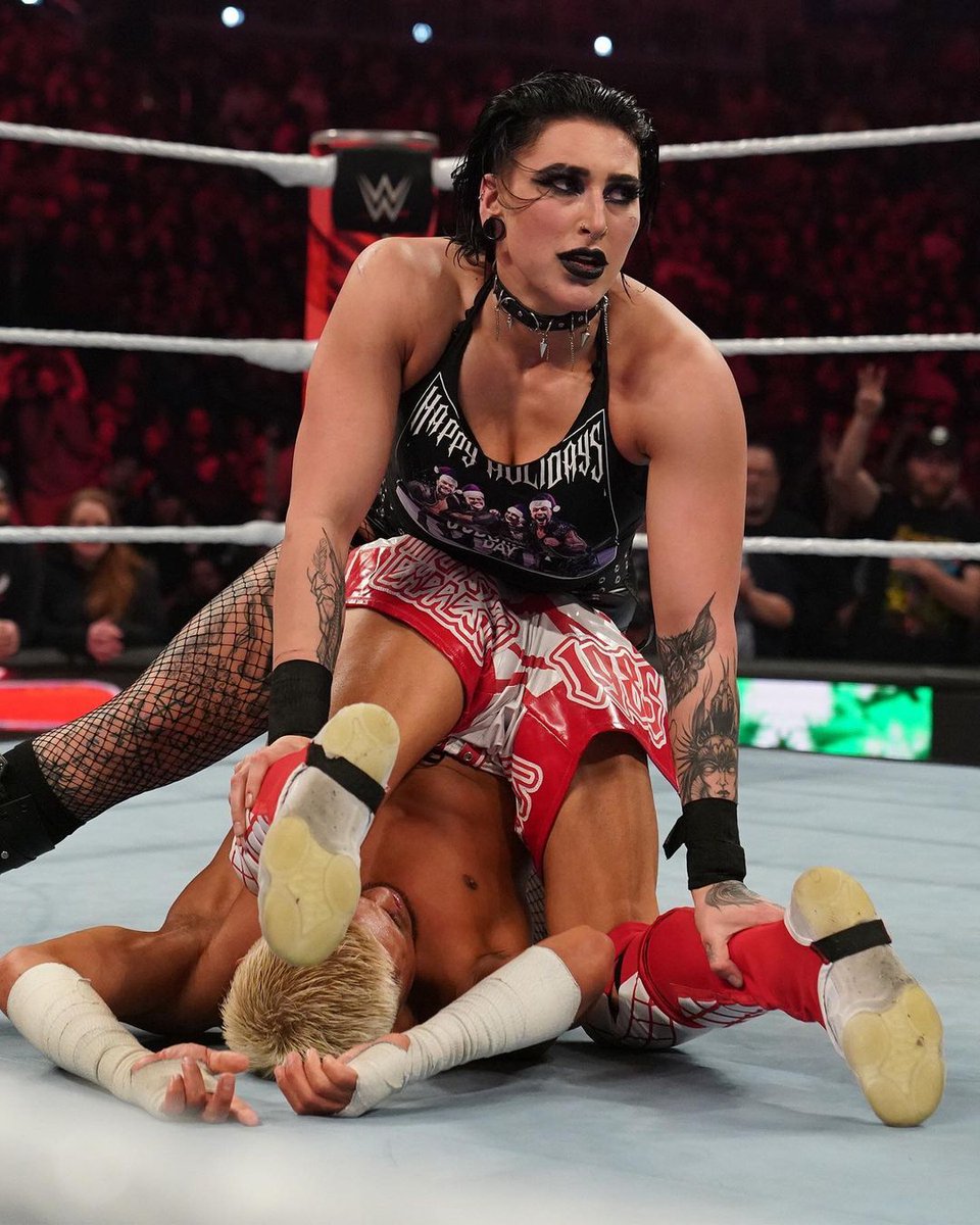 daddyasskiller's tweet image. 한국 지엘을 좋아하시는 분들께
투블럭 떡대 핫한 MAMI
Rhea Ripley를 영업합니다.