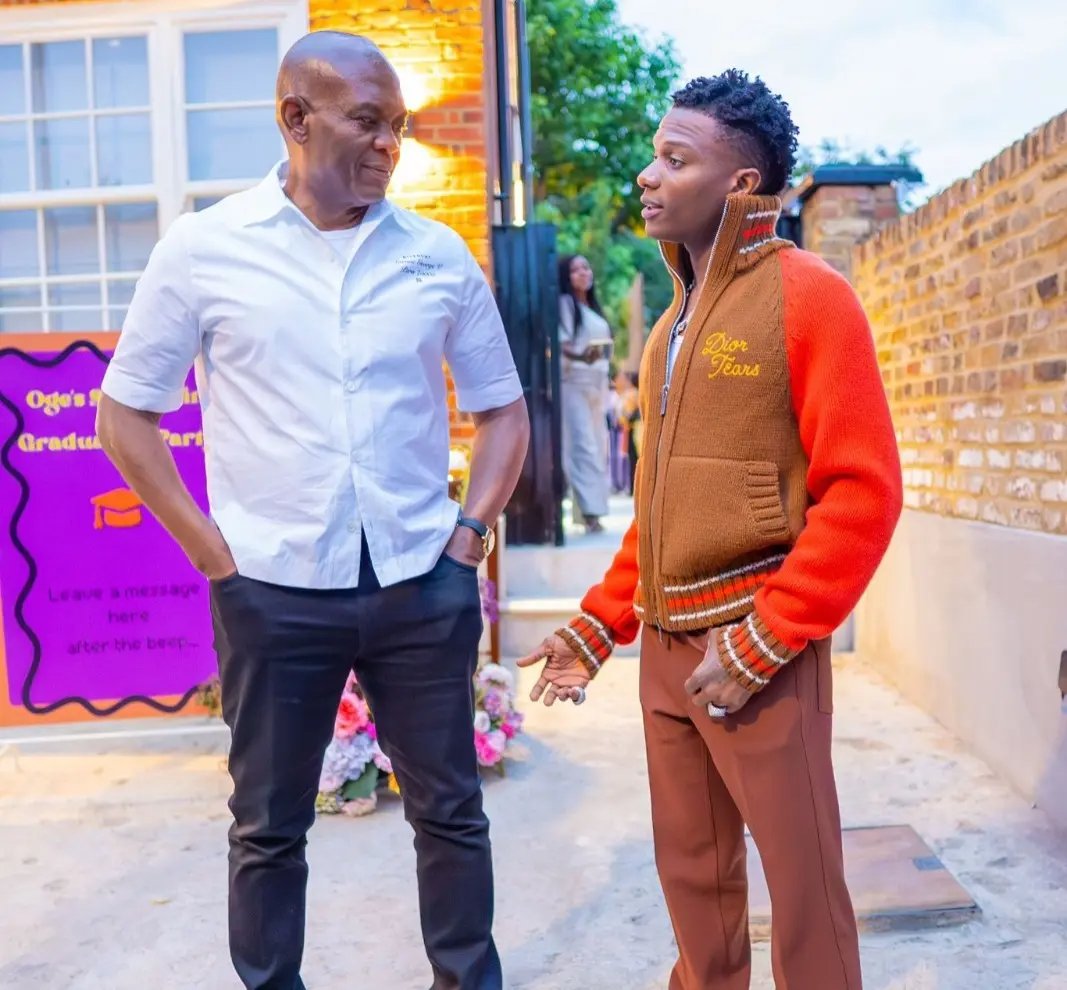 lukmanshobowale's tweet photo. It's good to have money but it's even more better to have a powerful network

Wizkid and Tony Elumelu is an example of powerful network...

Here's why https://t.co/JCIo9ioix6