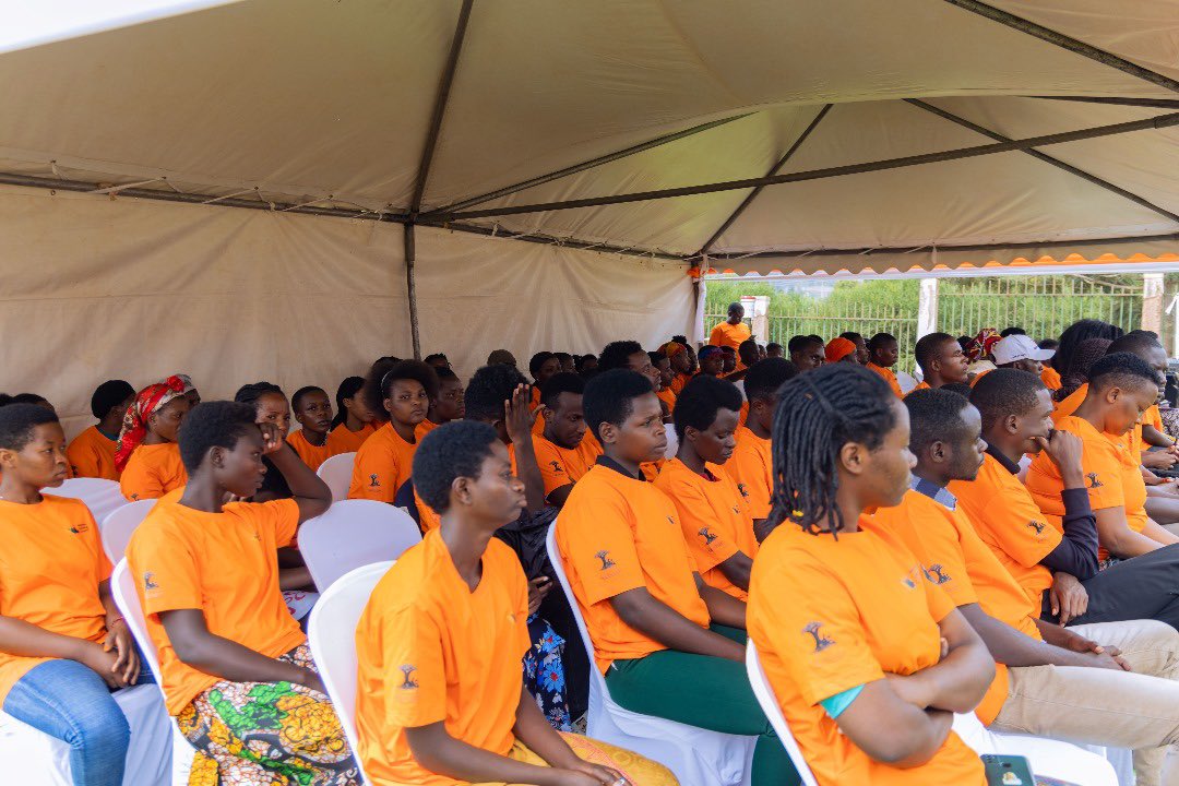 This is how we closed 16 days of activism for ending GBV @Gahangasector the anti-GBV campaign created awareness in some schools in Karembure & Rwabutenge, we had impactful conversation in the community gatherings like umugoroba w’umuryango & inteko y’abaturage in Nunga cell.