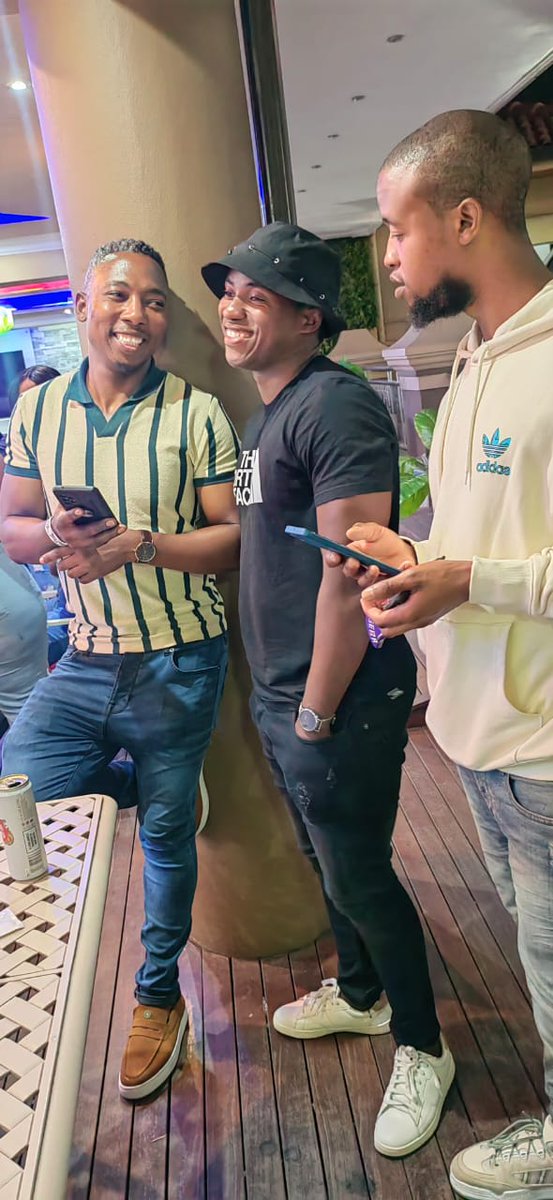 lungelo_bright's tweet photo. Own your happiness 🎊 https://t.co/d02hSorO7O