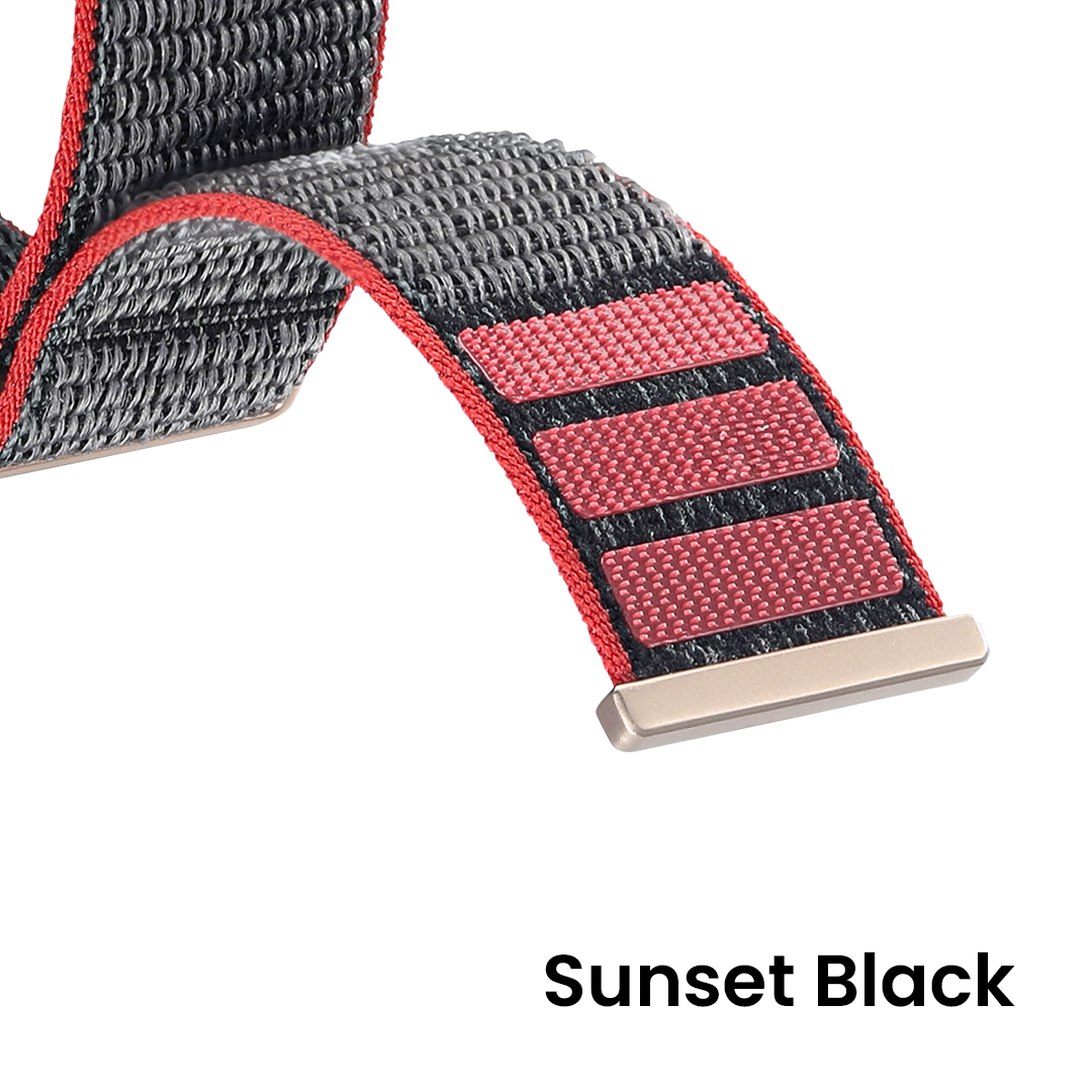 AmazfitGlobal's tweet photo. 🤩 Time to accessorize! The Sunset Grey and Sunsey Black nylon straps are now available for individual purchase! Ultra lightweight at less than 10g, and quick-drying for your intense workouts, grab yours today and upgrade your #Amazfit #smartwatch with a slick new look. https://t.co/0O8iaWAud5