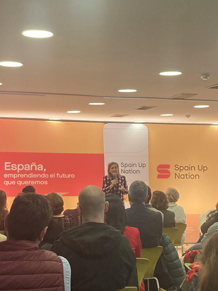 Hoy hemos estado en el desayuno de #SpainUpNation 🇪🇸 “Emprendiendo el futuro que queremos” de @enisa y @ceeiasturias