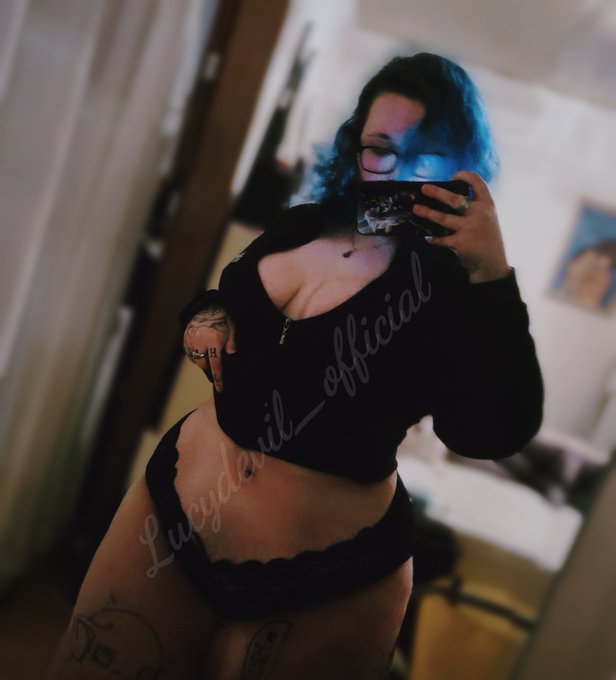 Damn I love my boobs in that pic🤭 and my nipple is kinda exited 🤭😅👀 https://t.co/LPD0P6rUSu<a href="/tag/lewd"class="tags"><span>#lewd</span></a><a href="/tag/nsfwtwt"class="tags"><span>#nsfwtwt</span></a>
