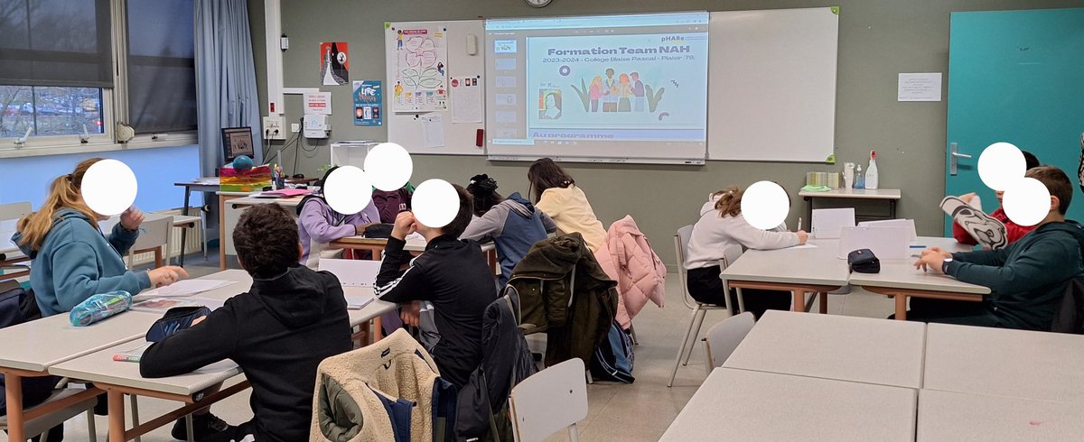 Le 7 décembre c'était la 1ère séance de formation de la Team Anti Harcèlement du collège, animée par les CPE. Au programme pour les prochaines séances : la rencontre avec une autre Team et la participation au concours NAH. #parcourscitoyen #NAH