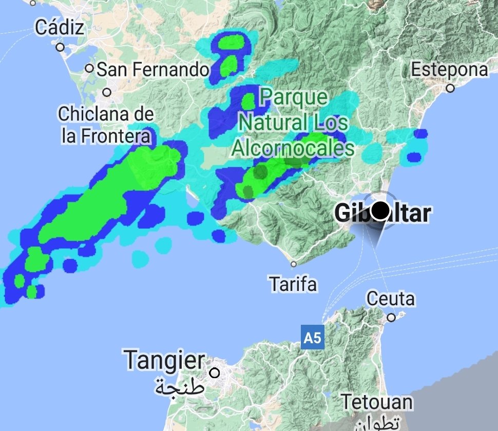 #Gibraltar - latest radar at 8:30am, 13/12 - shows the cold front still to our West, pushing Southeastwards, with some heavier bursts along it - ahead of this some patchier rain in places.