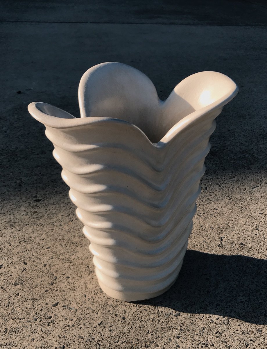 ehsto's tweet photo. Two of five new ceramic stoneware vases from @PRES_MEDI  current work “100 VASES” exploring Pressure Mediation through the medium of clay. https://t.co/nu9A1Y7a42