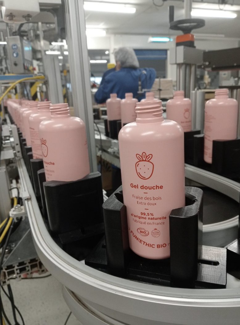 FunEthic's tweet image. 🍓Production en cours de notre gel douche naturel extra-doux et certifié bio 😍