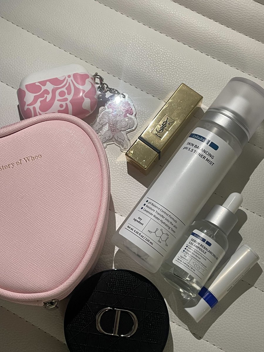 Celladix_US's tweet image. Traveling for the holidays? Then, don&apos;t forget to pack Celladix 131 Ampoule! It will protect your skin even in changing environments!🌿✨ celladix.us/collections/sh…
#skincare #acneskin #acne #skincareroutine #skincareproducts
#fypviraltwitter #fypシ