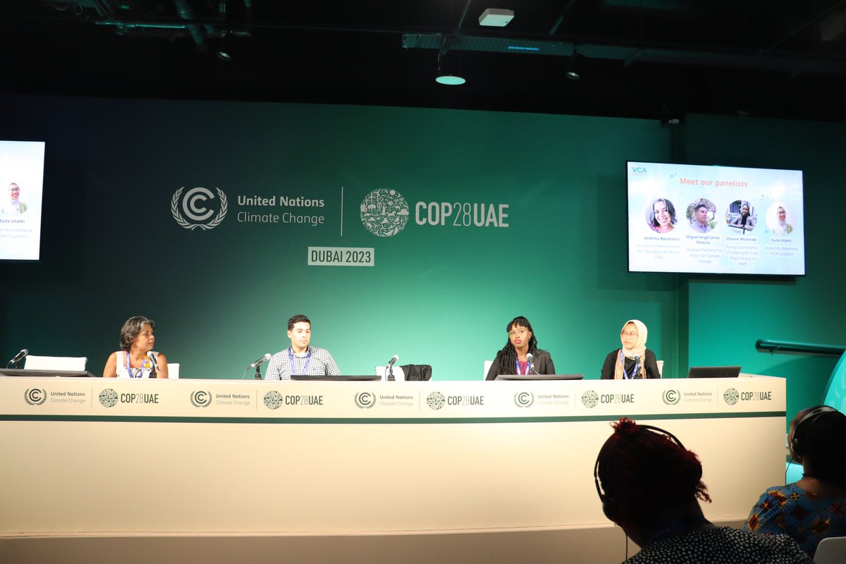 As the closing plenary begins, the #COP28 Presidency highlights its 'inclusivity', but many increasing challenges to genuine participation of local voices remain. Read about our UNFCCC Side Event on what a democratic COP would really look like bit.ly/419Ny57 #WeAreVCA