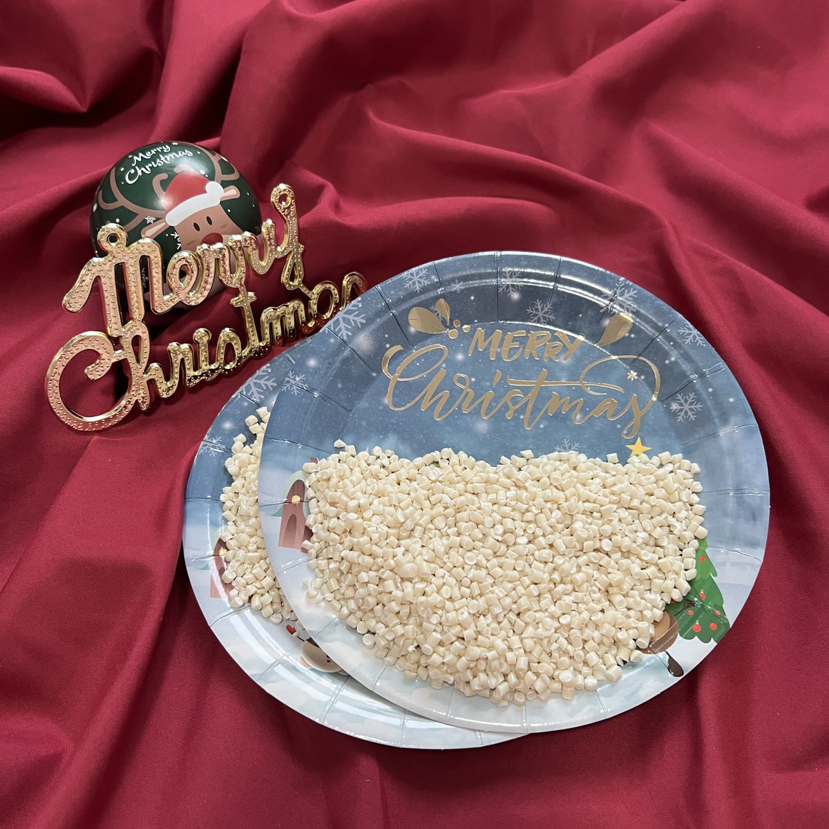 huaweinm6's tweet image. Biodegradable raw materials can be used to manufacture various bags, mulching films, cling films, disposable tableware, etc. They can be degraded in specific environments without causing environmental pollution. 
#BiodegradablePackaging #CompostableSolutions #PlasticFree