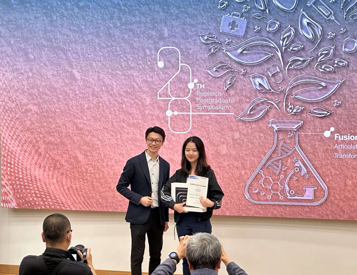 proud of you, Yuwei @wbf5jm4ydt @HkuPharm, being awarded the Oral Presentation Winner (First Prize with a MacBook Pro) in @HKUmed 28th Research Postgraduate Symposium 2023.
