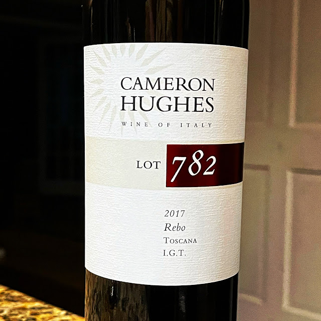 Today on the #NittanyEpicurean #VinoItaliano continues with the 2017 Cameron Hughes Lot 782 #Rebo #Toscana IGT from @chwine #wine #vino #Italia #VinoToscano
nittanyepicurean.blogspot.com/2023/12/2017-c…