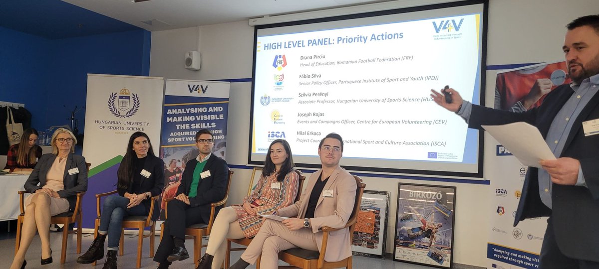 European Sport Volunteering Summit in Budapest moves into the final session with a High Level panel discussion. Thanks to all contributors and participants for taking part.